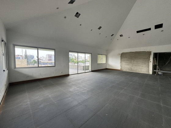 Locales comerciales alquiler El Millon 27 de Febrero Santo Domingo