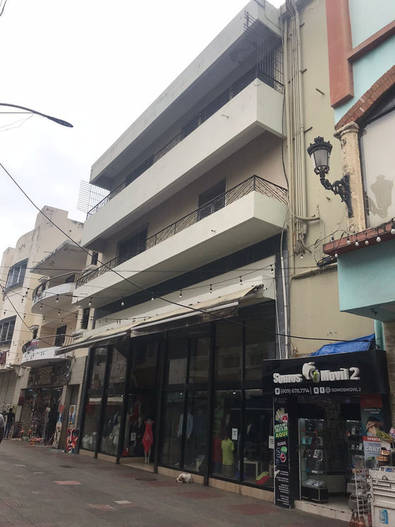 Locales comerciales alquiler El Conde Zona Colonial Santo Domingo