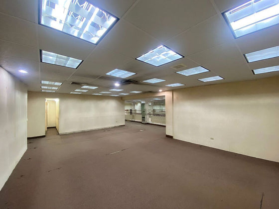 Locales comerciales alquiler El Conde Zona Colonial Santo Domingo