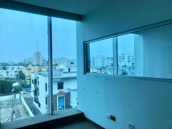 Oficina alquiler Bella Vista Santo Domingo