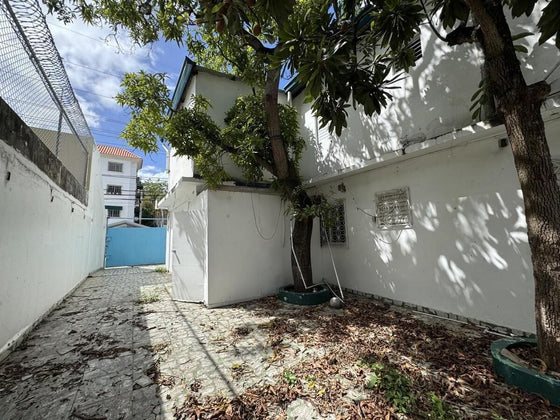 Locales comerciales Alquiler Bella Vista Santo Domingo