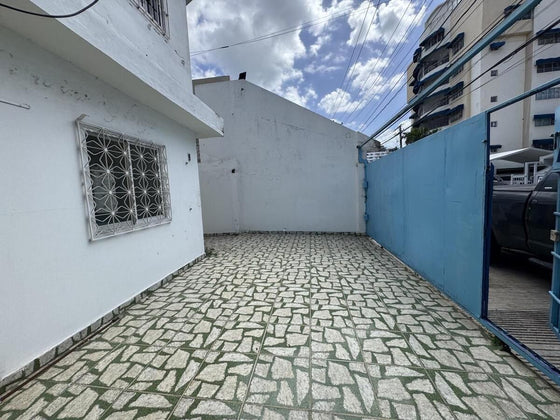 Locales comerciales Alquiler Bella Vista Santo Domingo