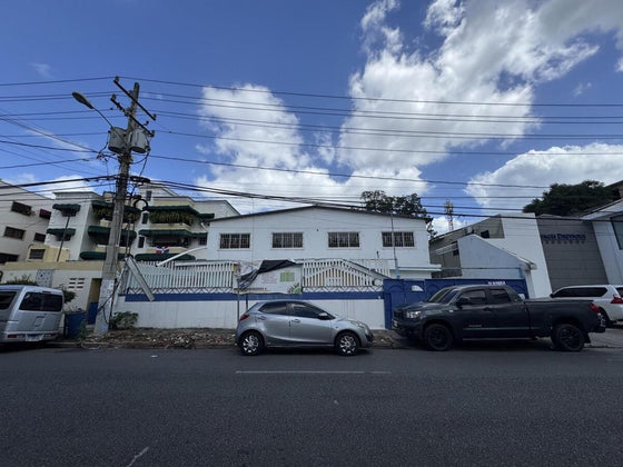 Locales comerciales Alquiler Bella Vista Santo Domingo