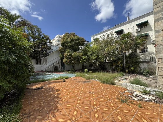 Locales comerciales Alquiler Bella Vista Santo Domingo