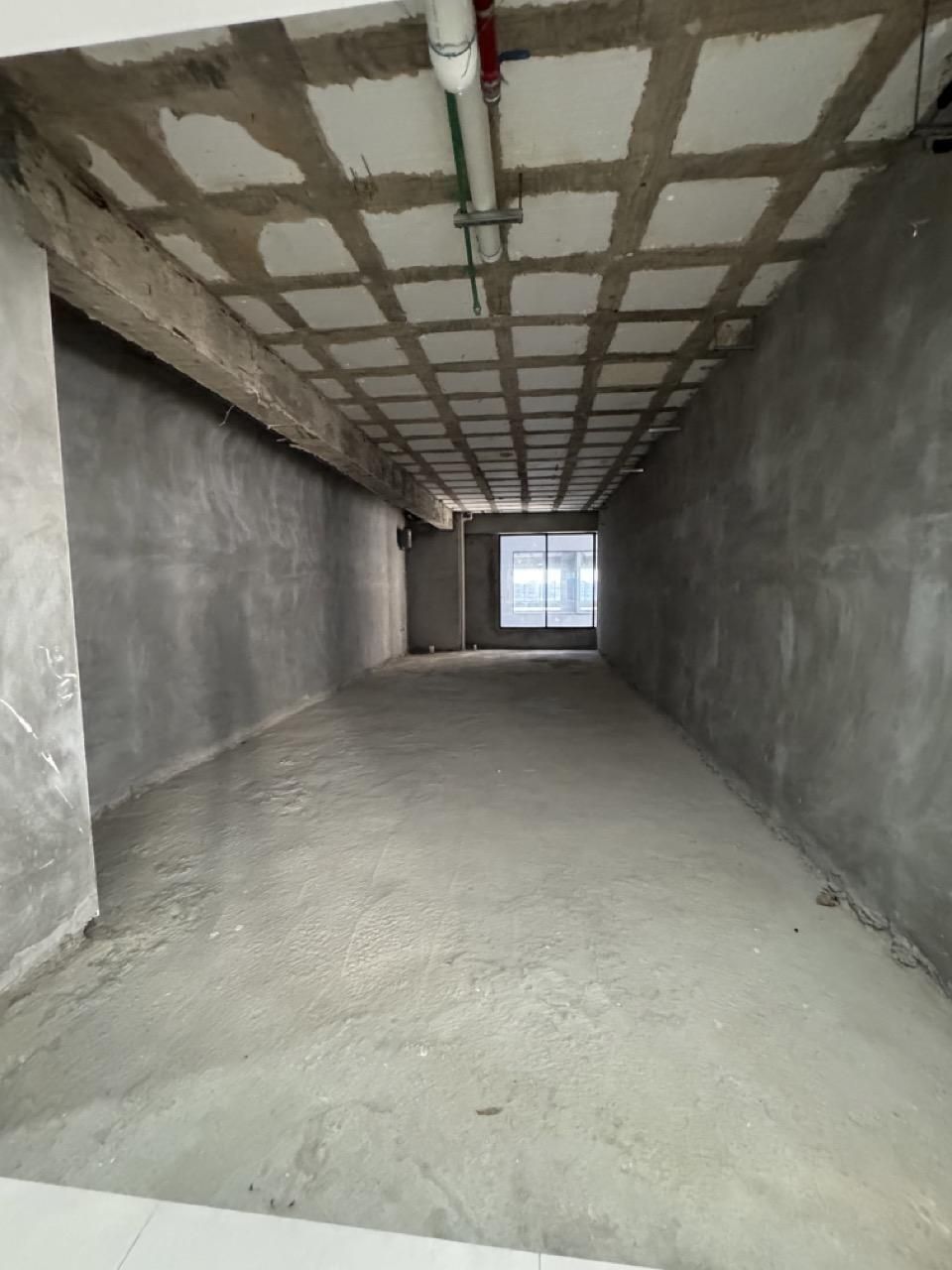 Oficina alquiler Piantini Villa Palmera Santo Domingo 907B