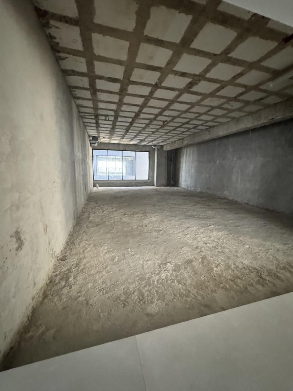 Oficina alquiler Piantini Villa Palmera Santo Domingo 907B