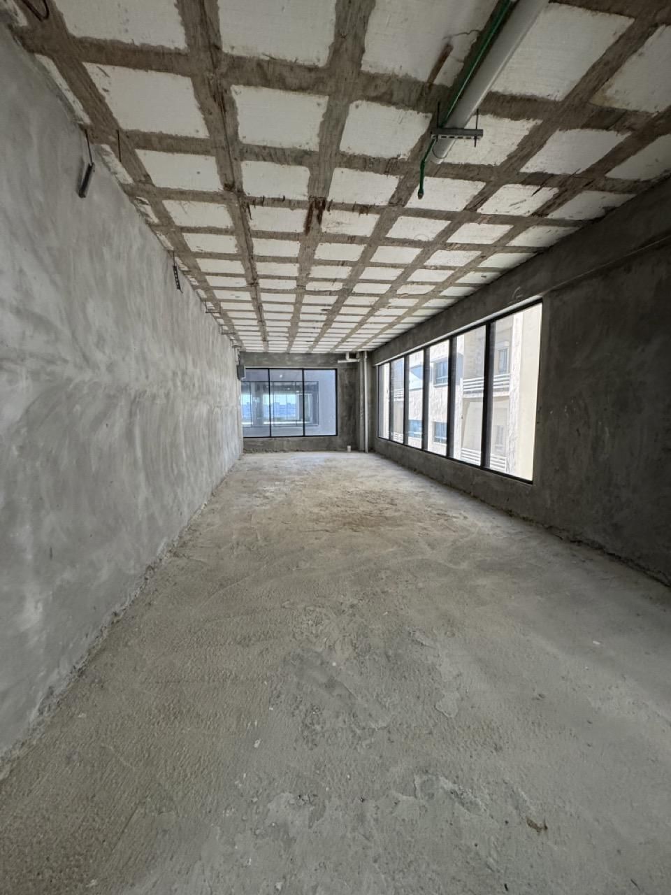 Oficina alquiler Piantini Villa Palmera Santo Domingo 907B