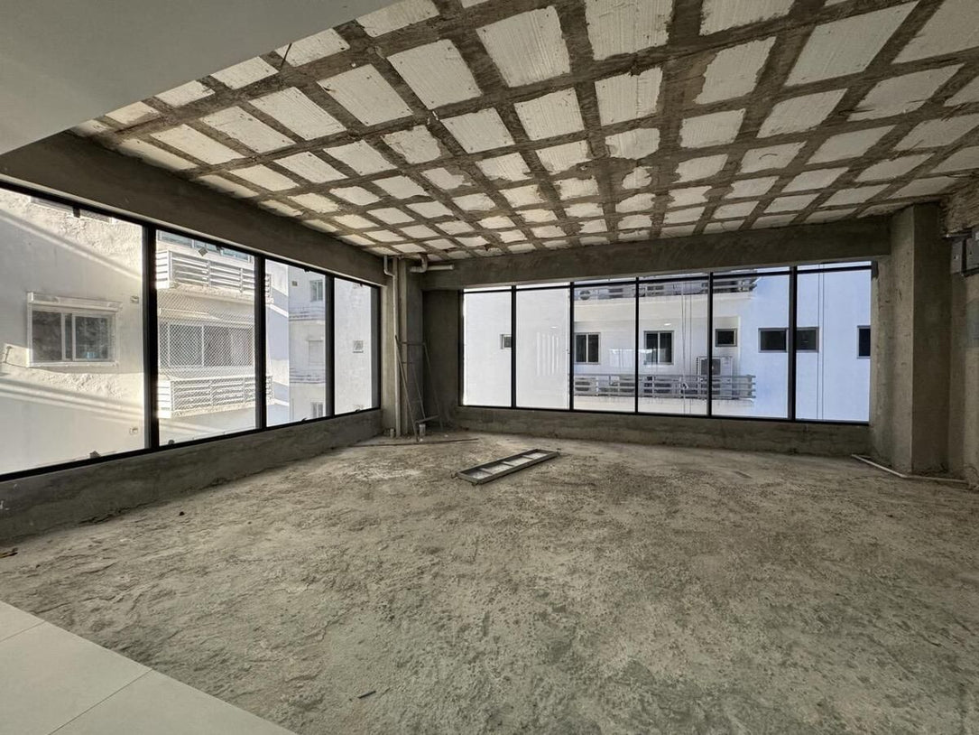 Oficina alquiler Piantini Villa Palmera Santo Domingo 907B