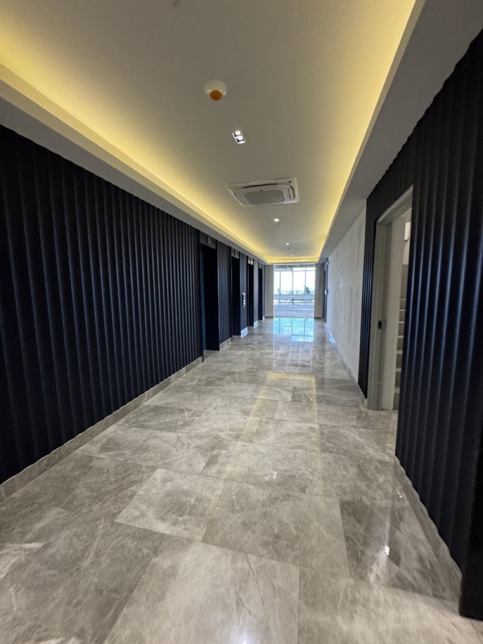 Oficinas corporativas alquiler WTC World Trade Center Blue Mall Piantini Santo Domingo 15