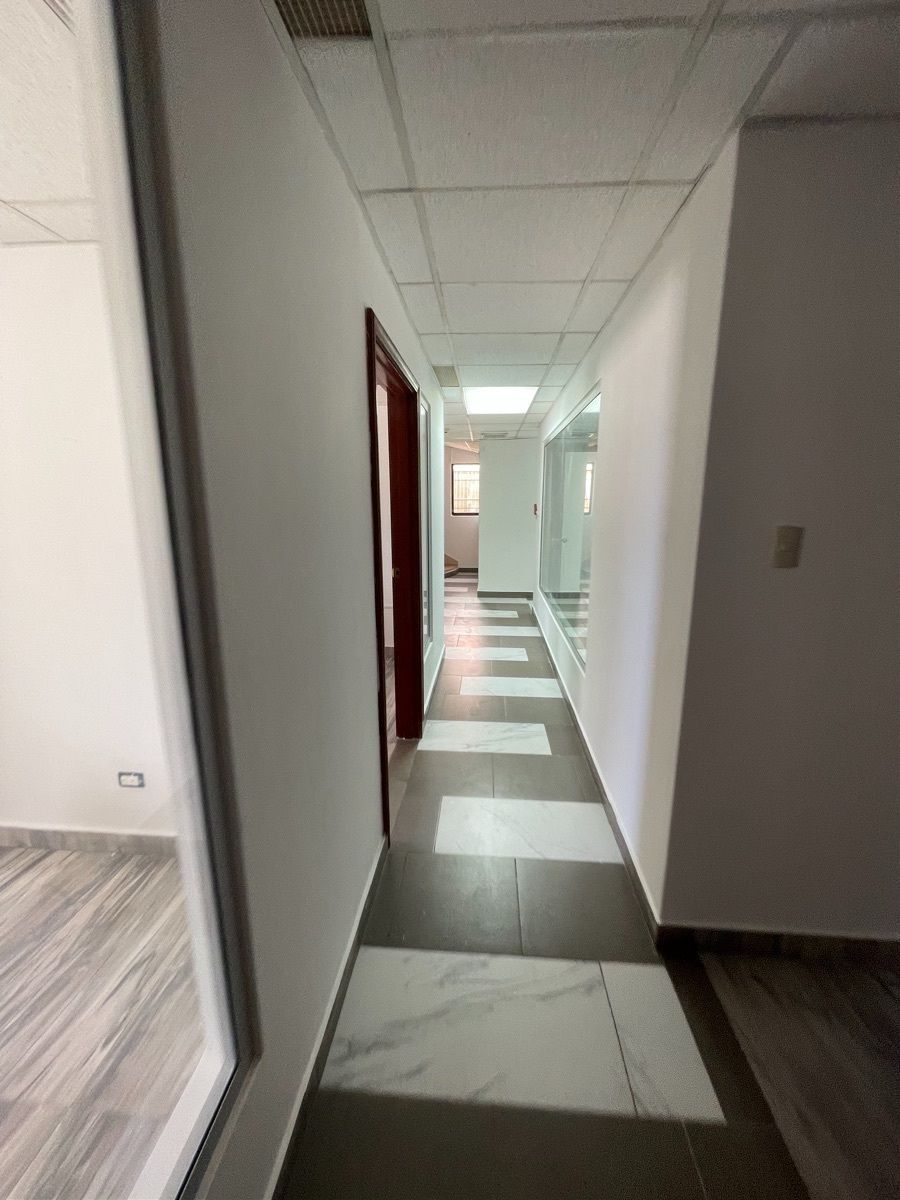 Oficina alquiler Reyna 1 La Esperilla, Santo Domingo