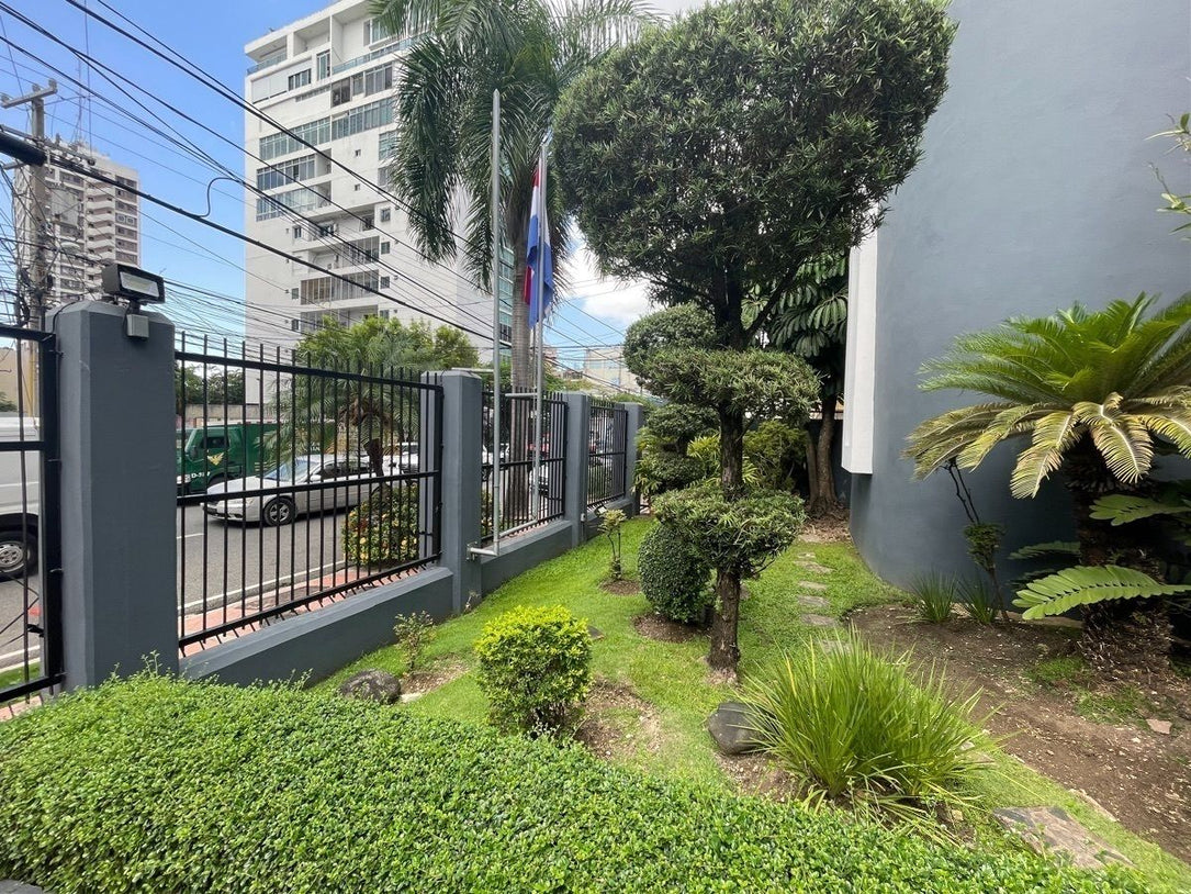 Oficina alquiler Reyna 1 La Esperilla, Santo Domingo