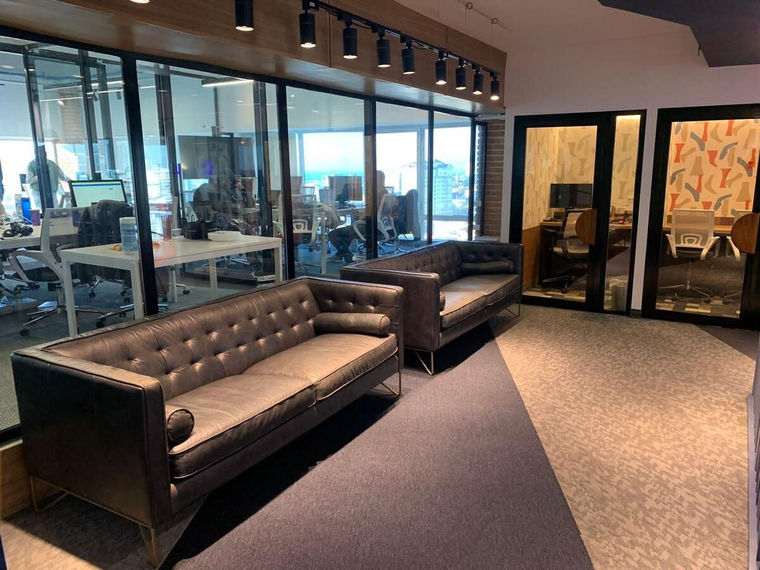 Oficina alquiler 710 m2 Torre Friusa, La Esperilla, Santo Domingo