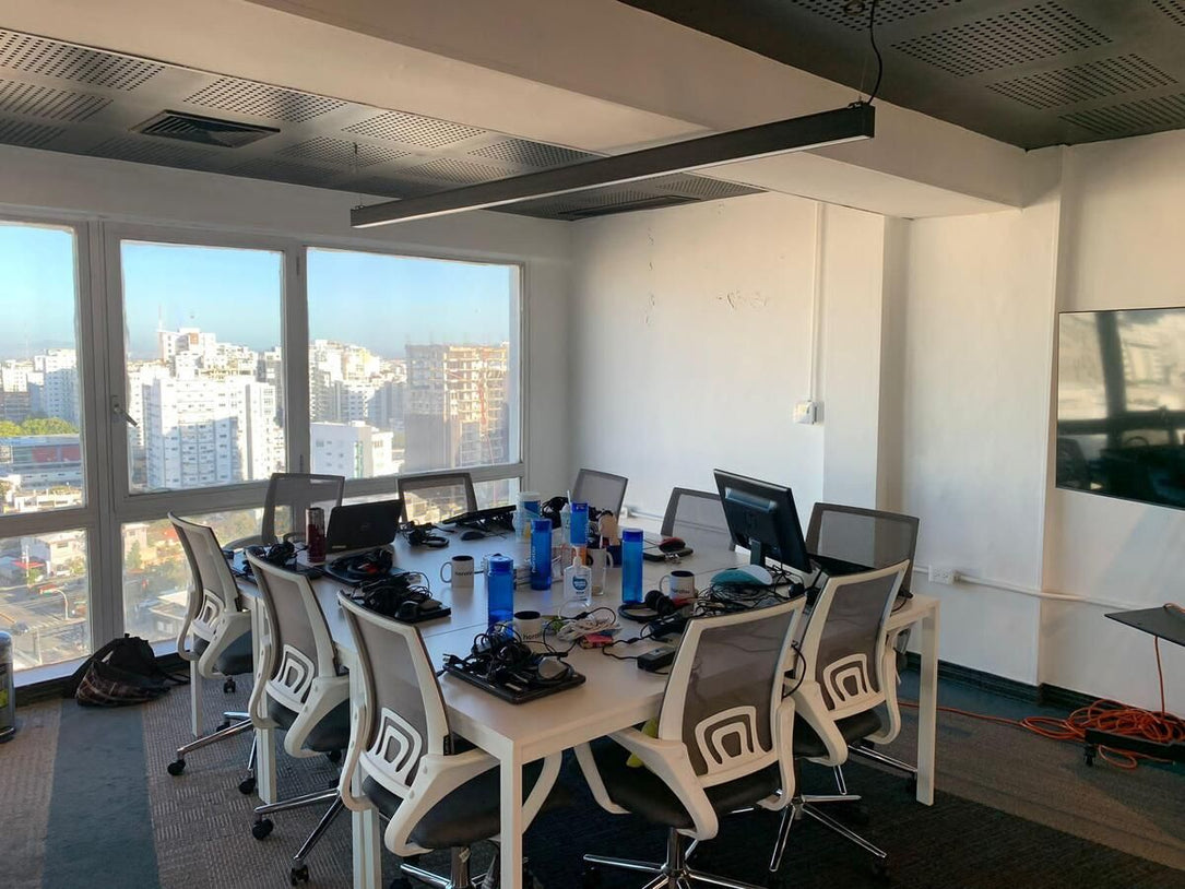 Oficina alquiler 710 m2 Torre Friusa, La Esperilla, Santo Domingo