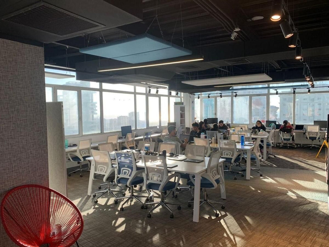 Oficina alquiler 710 m2 Torre Friusa, La Esperilla, Santo Domingo