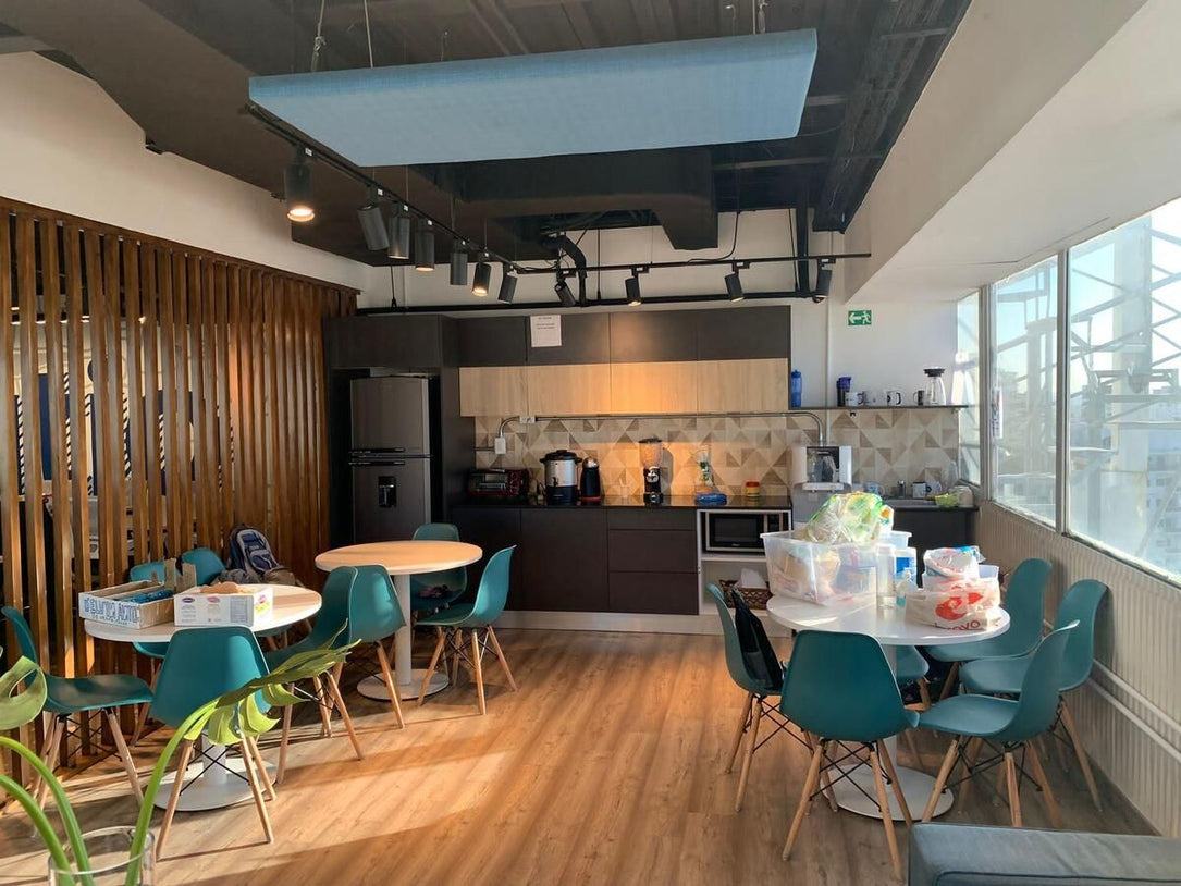 Oficina alquiler 710 m2 Torre Friusa, La Esperilla, Santo Domingo