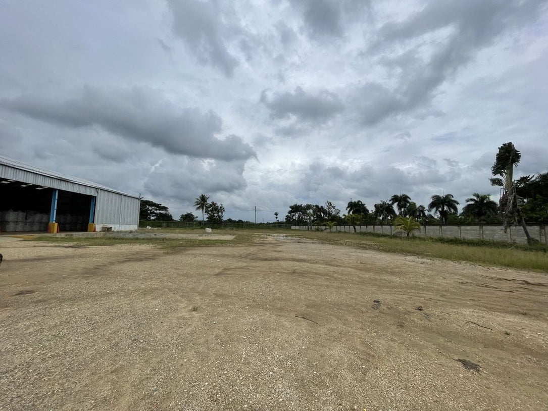 Nave Industrial sobre 68,000 m² de Terreno en Venta | El Higüero, Santo Domingo Norte