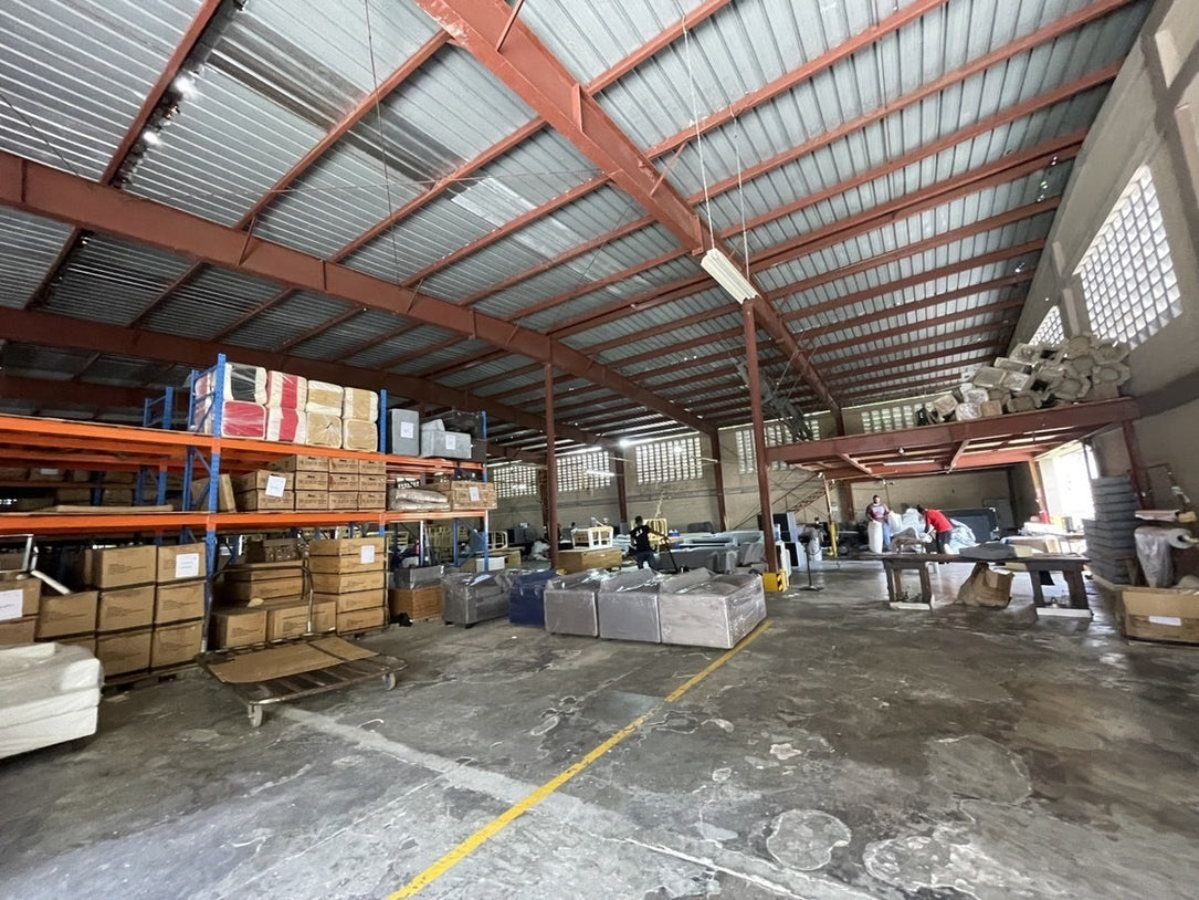 Terreno Nave local comercial venta Villa Faro Santo Domingo Este