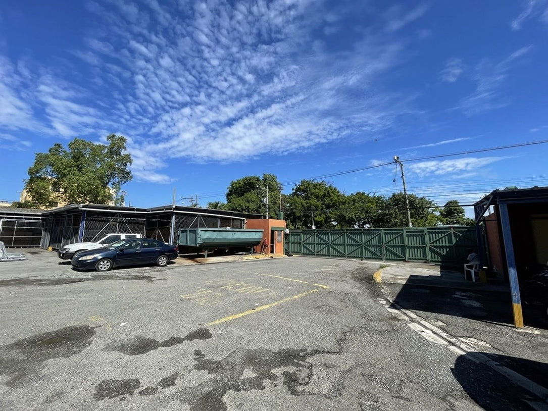 Terreno Nave local comercial venta Villa Faro Santo Domingo Este