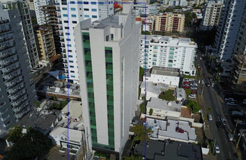 Edificio Corporativo en Venta o Alquiler | 6,100 m² | Piantini, Santo Domingo-1