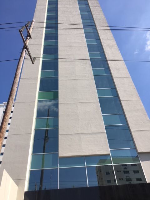Edificio oficinas completo venta y alquiler de 6,100 m² en Piantini | 150 estacionamientos