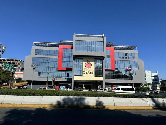 Locales comerciales PIANTINI venta ALQUILADO Plaza Central Piantini Santo Doming