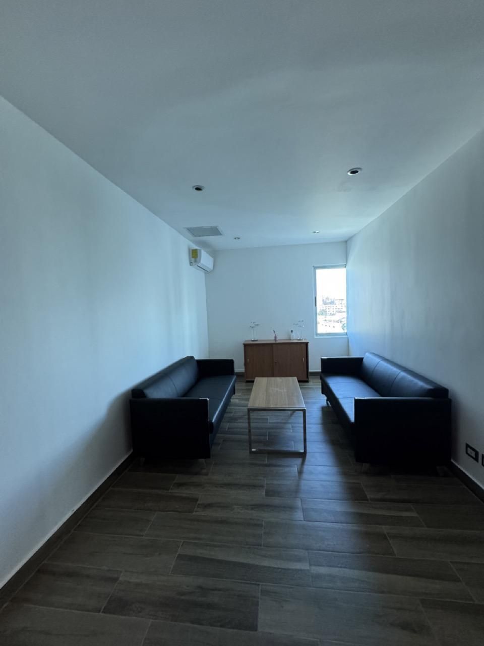 Oficina alquiler La Esperilla Santo Domingo