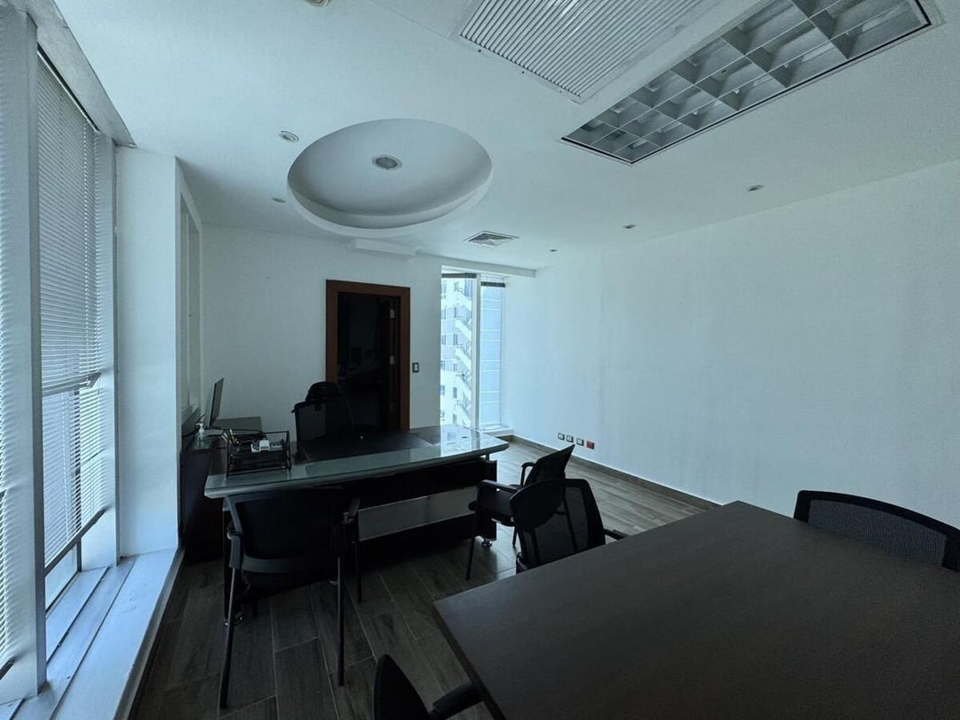 Oficina alquiler La Esperilla Santo Domingo