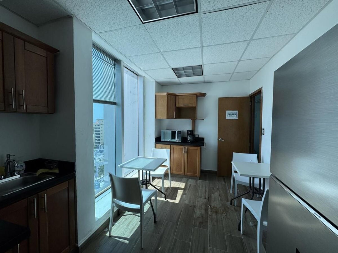 Oficina alquiler La Esperilla Santo Domingo