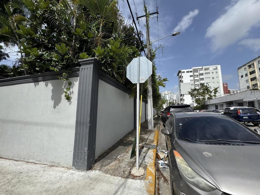 Terreno venta La Esperilla Maximo Gomez Santo Domingo