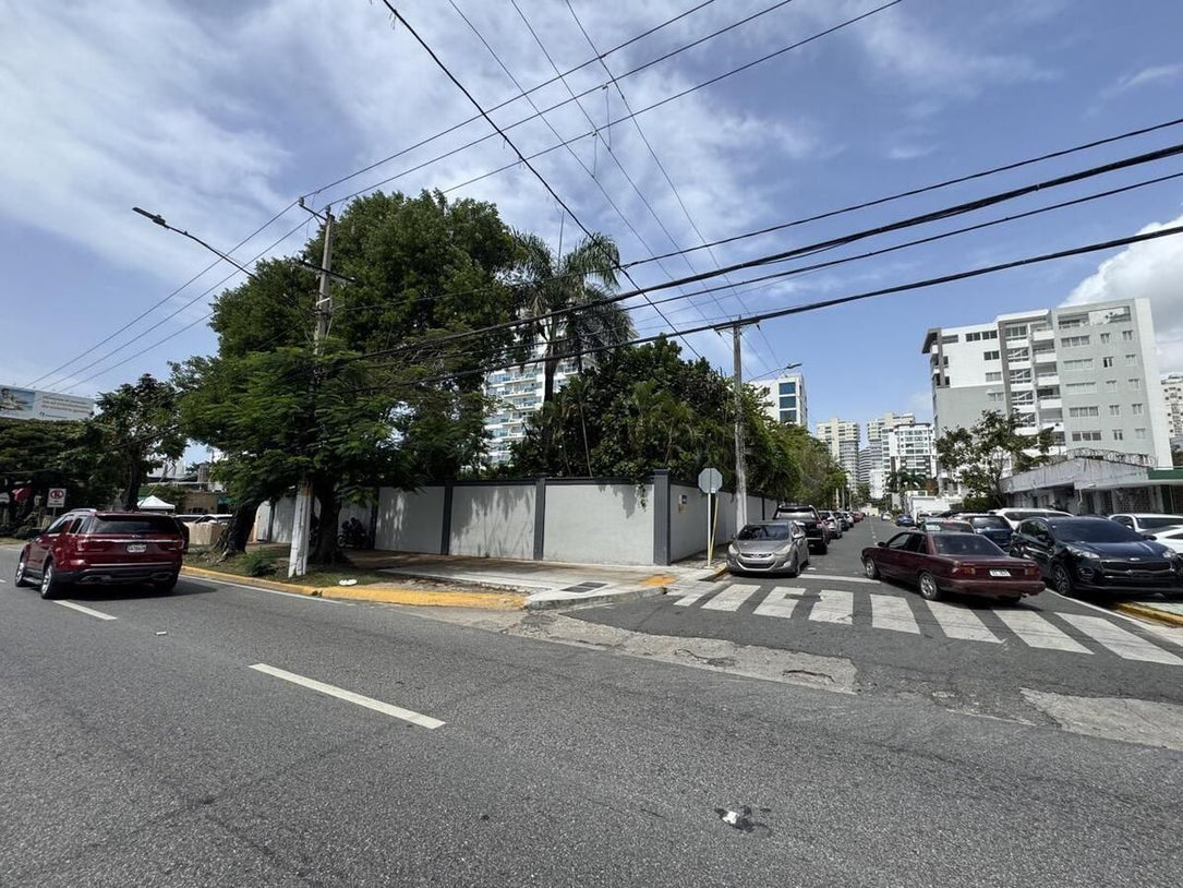 Terreno venta La Esperilla Maximo Gomez Santo Domingo