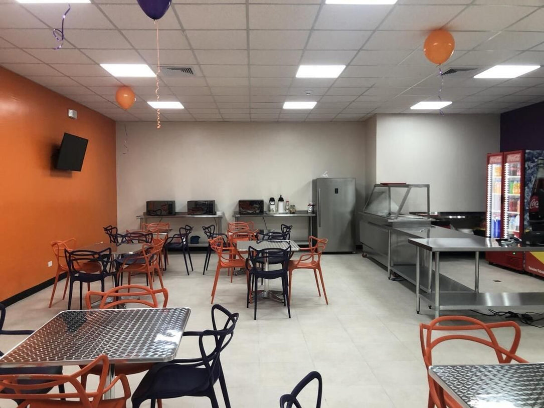 Locales Comerciales u Oficina / Call Center Venta y Alquiler – 2,443 m2 Piantini