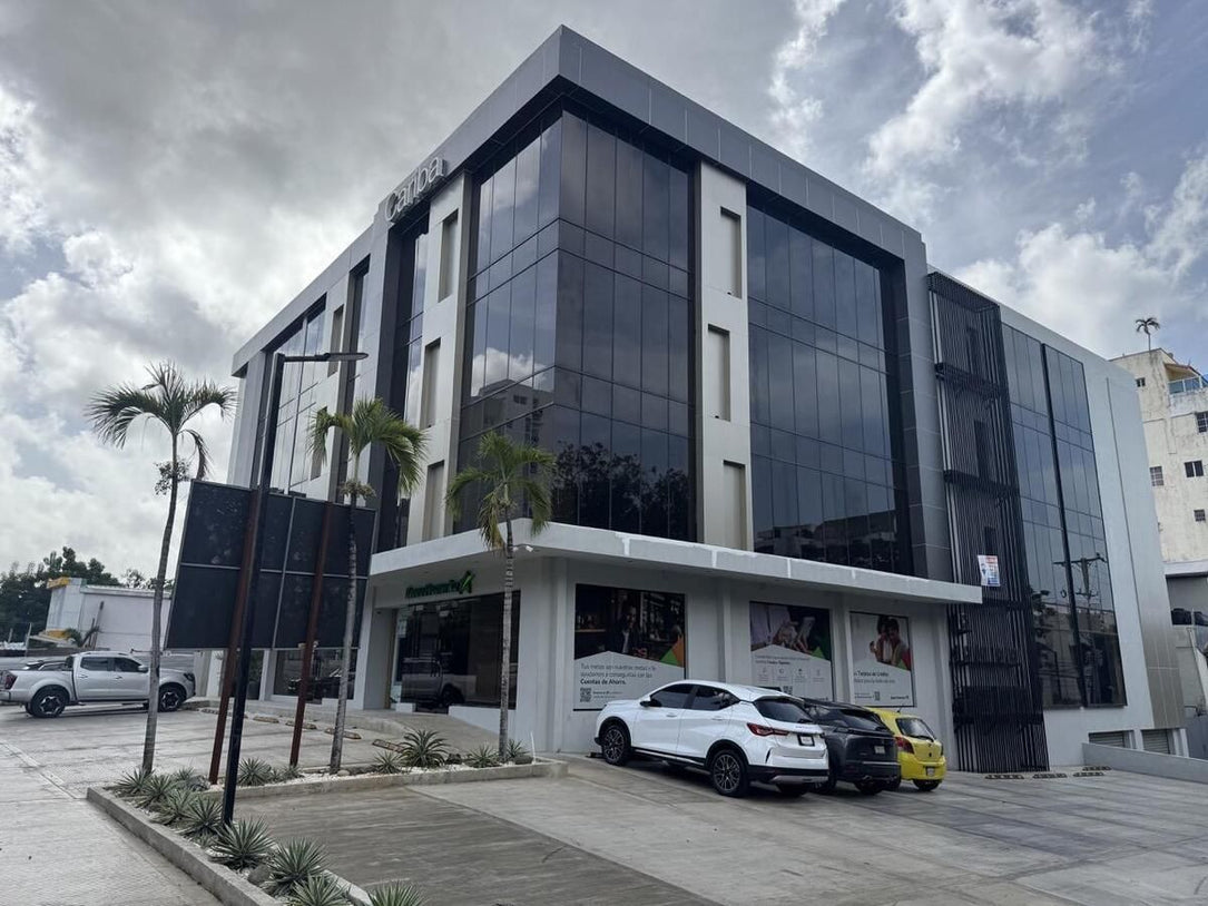 Oficinas alquiler Gazcue Santo Domingo