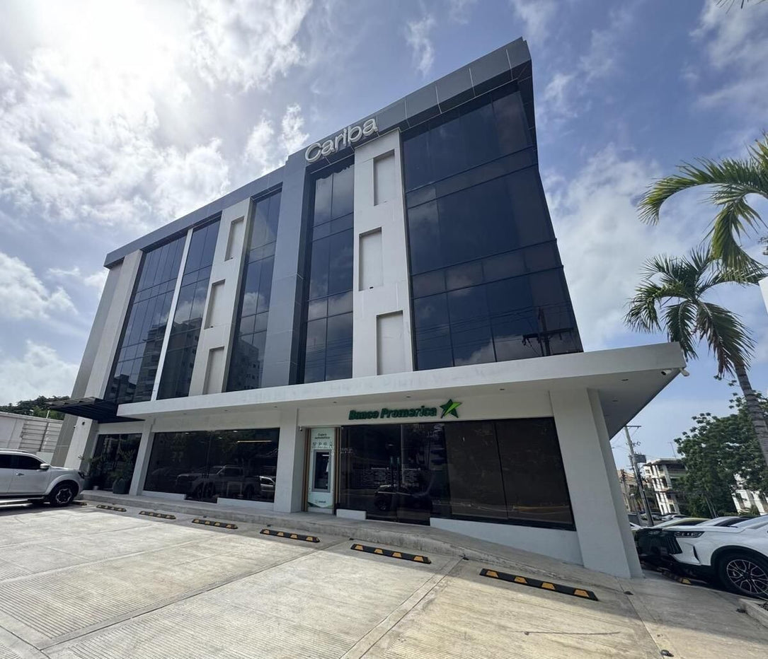 Oficinas alquiler Gazcue Santo Domingo