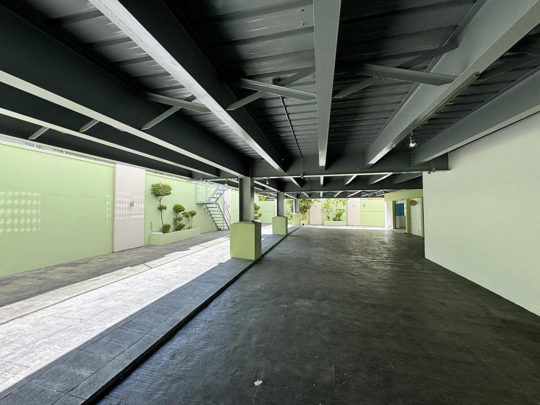 Edificio oficinas alquiler Bella Vista Santo Domingo