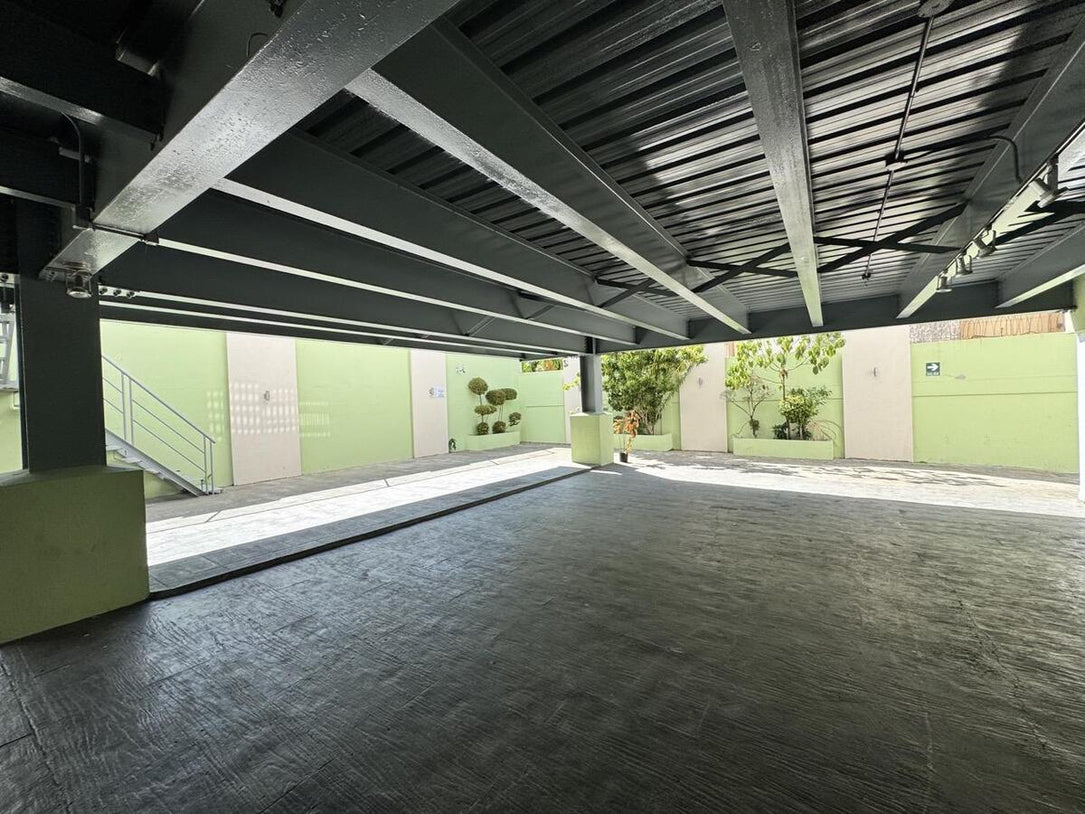 Edificio oficinas alquiler Bella Vista Santo Domingo