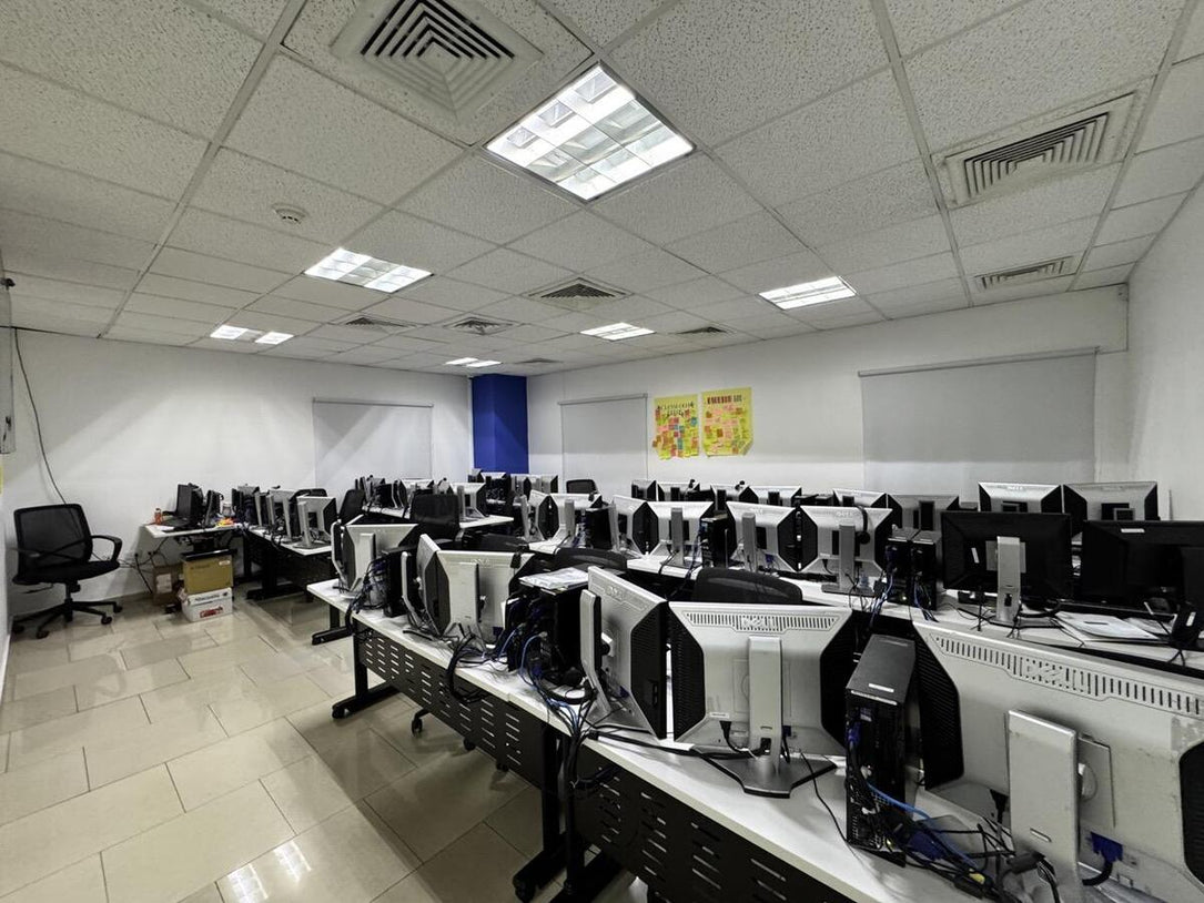 Oficinas Plug & Play para Call Center en Alquiler | Hasta 1,464 m² | Instalación Corporativa de Servicios Compartidos