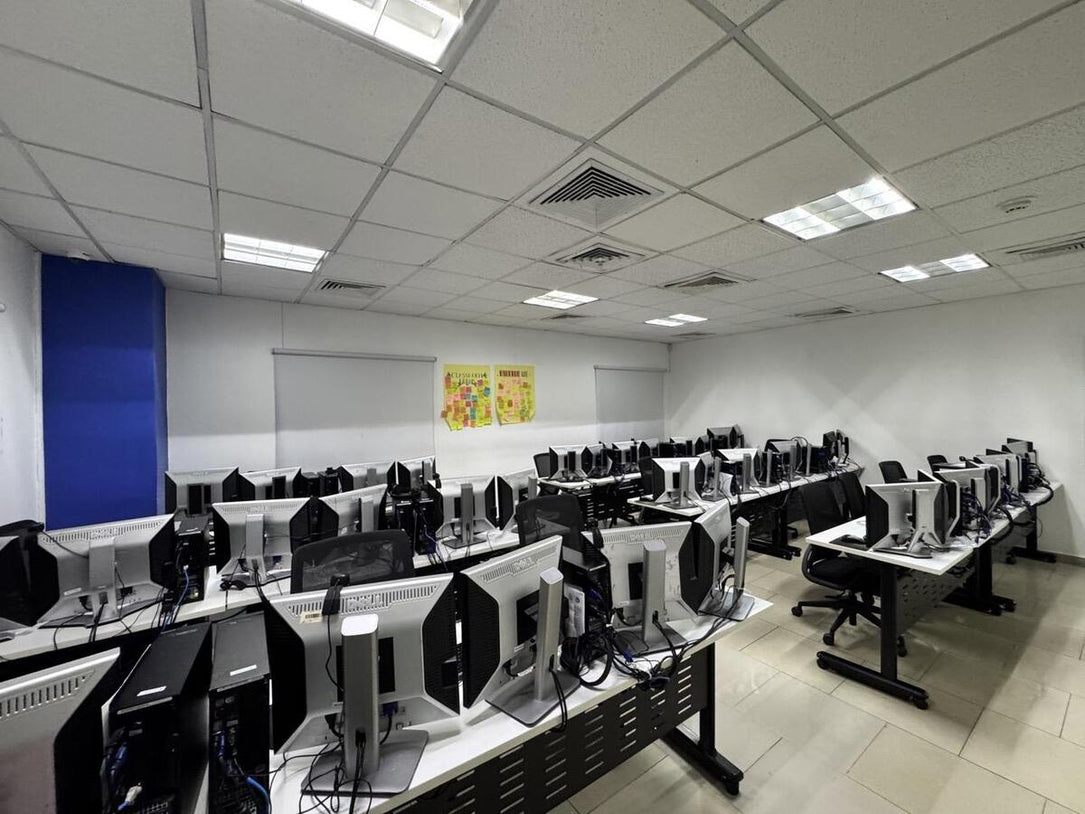 Oficinas Plug & Play para Call Center en Alquiler | Hasta 1,464 m² | Instalación Corporativa de Servicios Compartidos