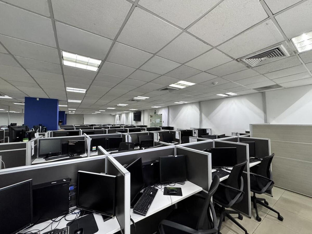 Oficinas Plug & Play para Call Center en Alquiler | Hasta 1,464 m² | Instalación Corporativa de Servicios Compartidos