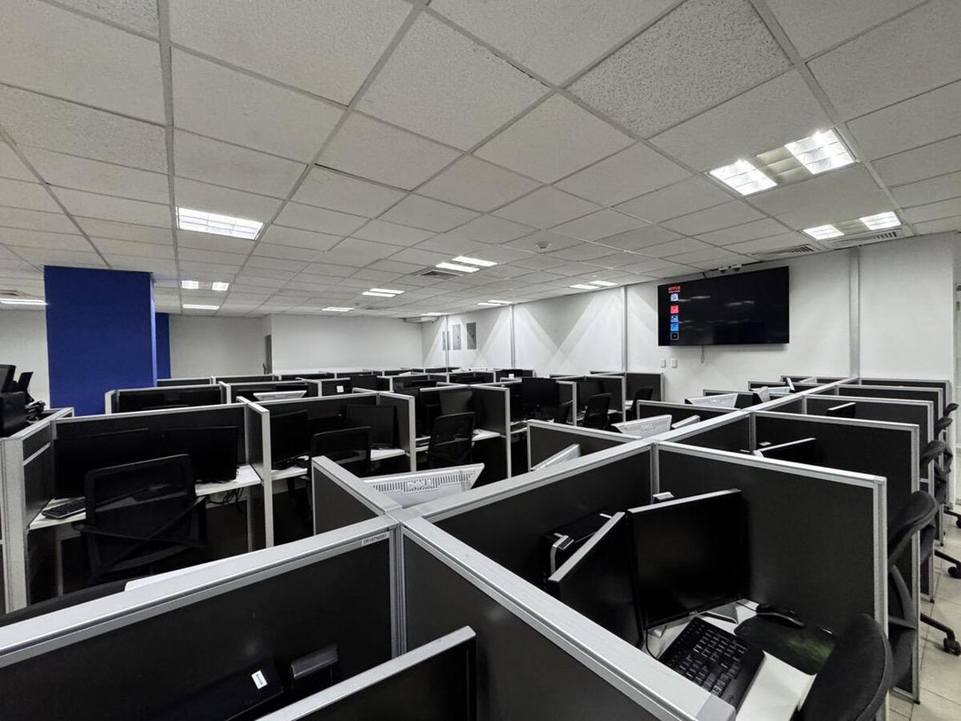 Oficinas Plug & Play para Call Center en Alquiler | Hasta 1,464 m² | Instalación Corporativa de Servicios Compartidos