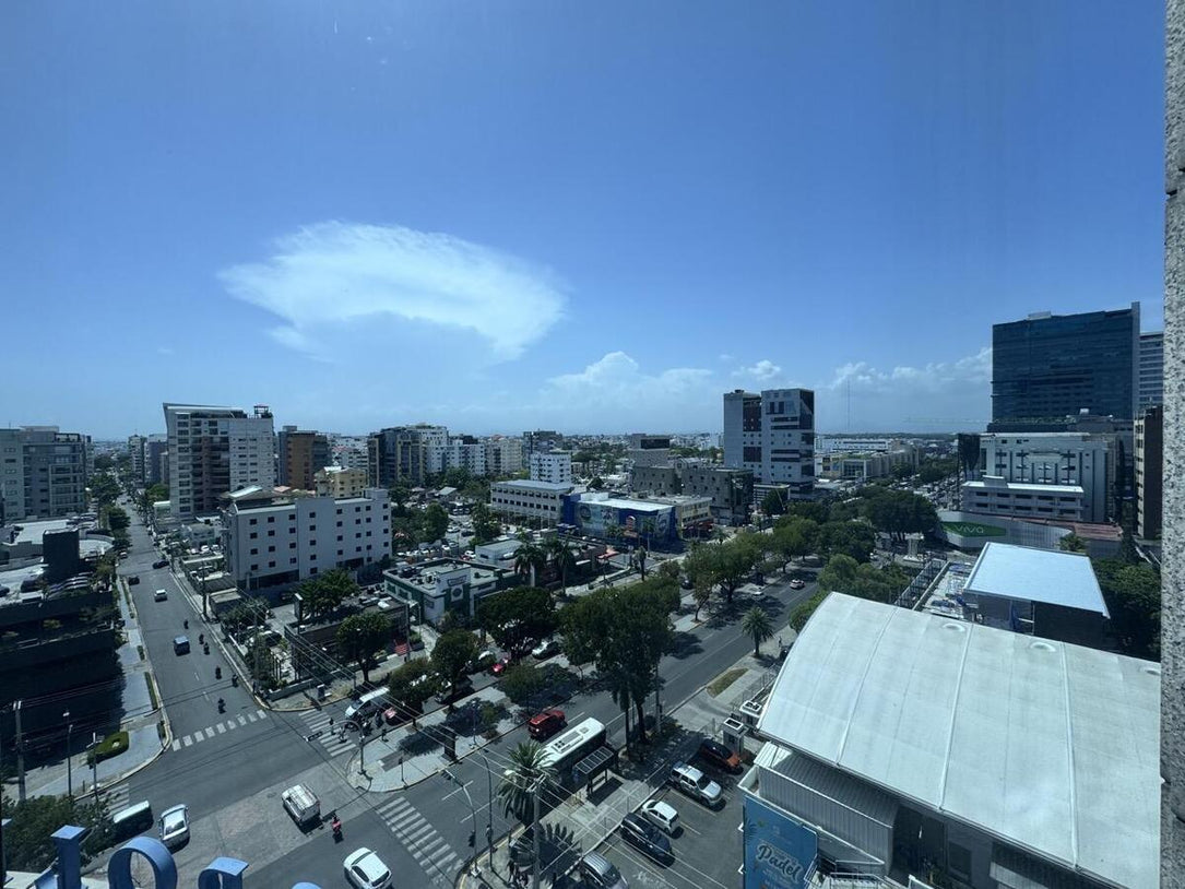 Oficina corporativa alquiler Piantini Acropolis Santo Domingo