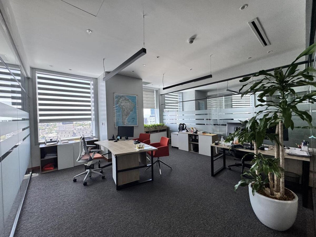 Oficina corporativa alquiler Piantini Acropolis Santo Domingo