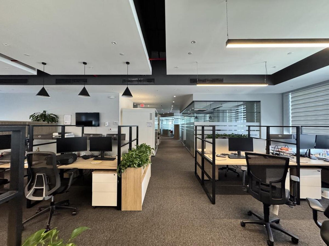 Oficina corporativa alquiler Piantini Acropolis Santo Domingo