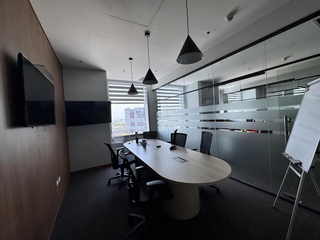 Oficina corporativa alquiler Piantini Acropolis Santo Domingo