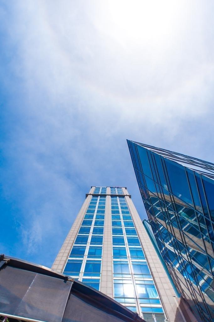 Oficina corporativa alquiler Piantini Acropolis Santo Domingo