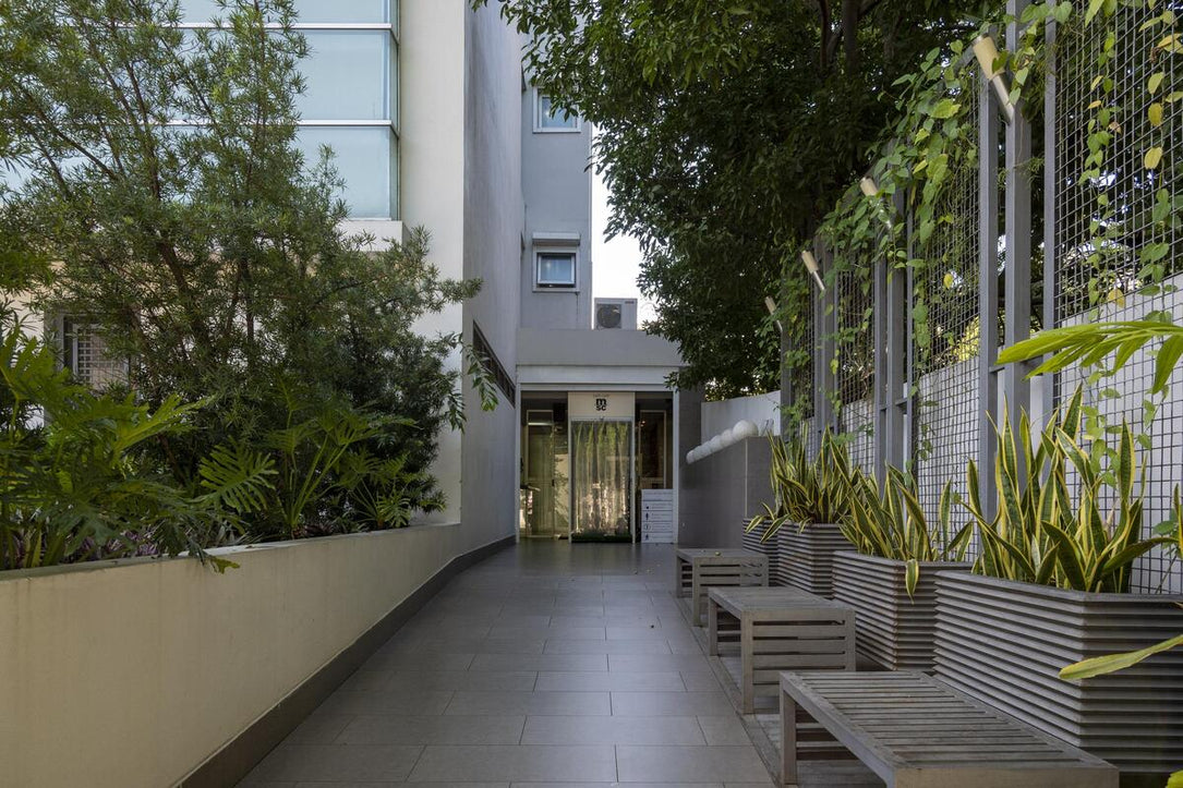 Oficinas Corporativas en Alquiler – 515 m² y 1,030 m² | Edificio Empresarial en Naco | Santo Domingo