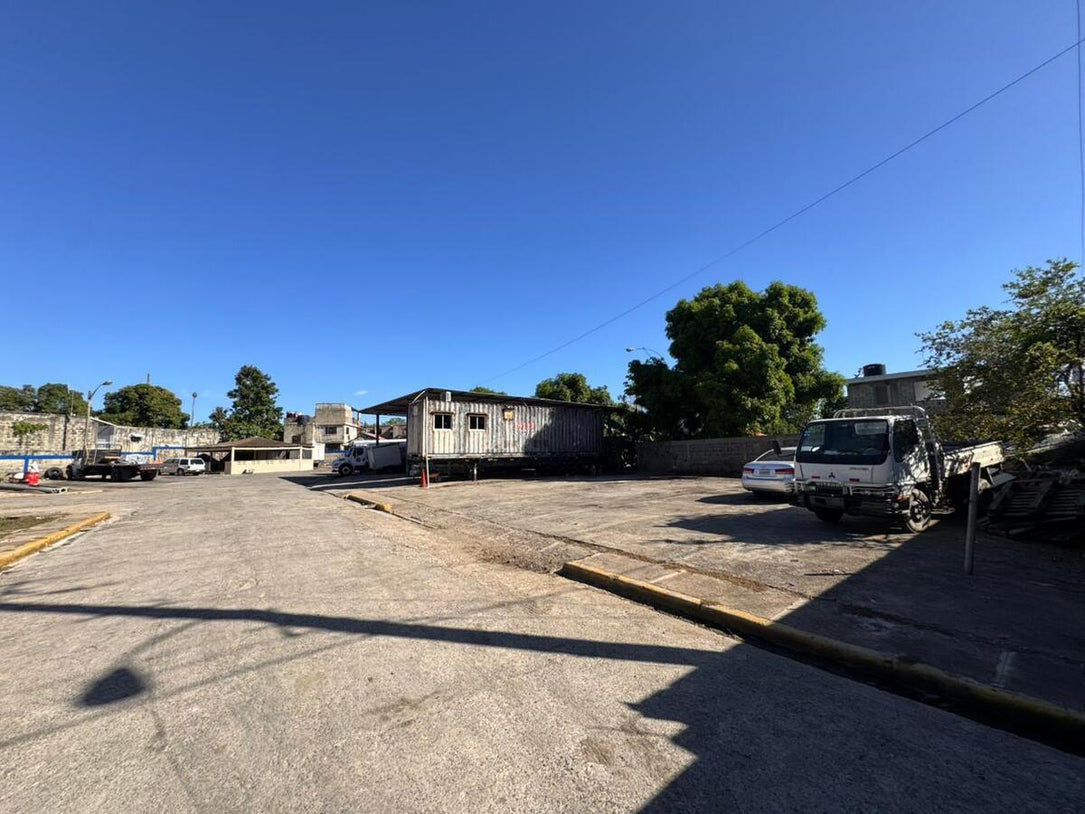 Terreno industrial oficinas venta alquiler Aut. Duarte, Santo Domingo