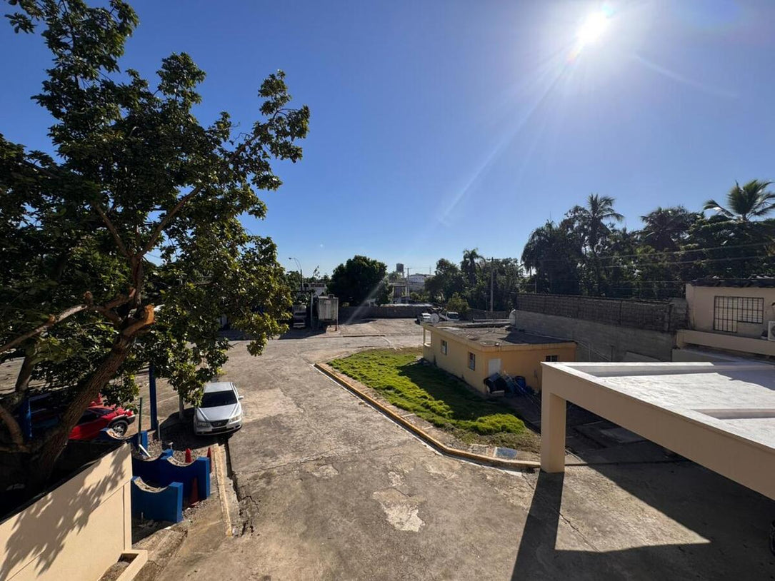 Terreno industrial oficinas venta alquiler Aut. Duarte, Santo Domingo