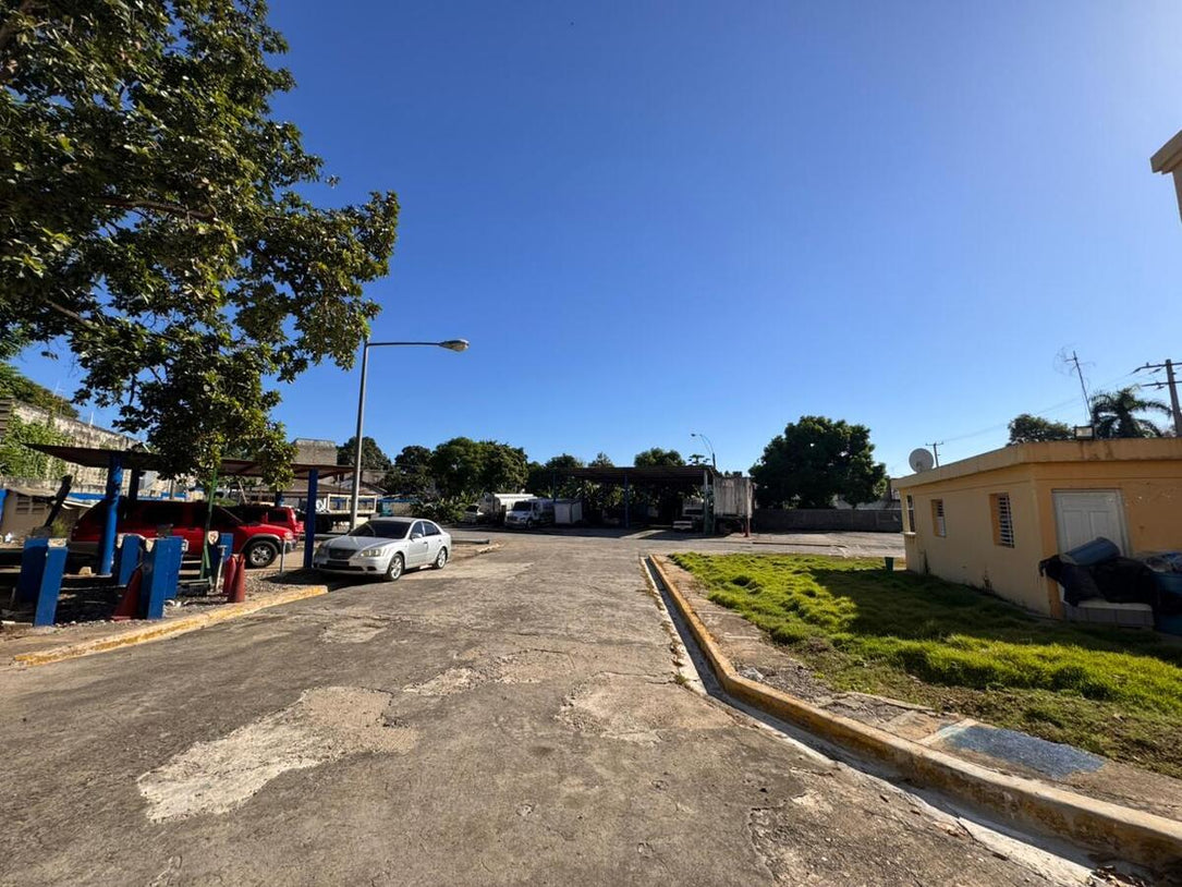 Terreno industrial oficinas venta alquiler Aut. Duarte, Santo Domingo