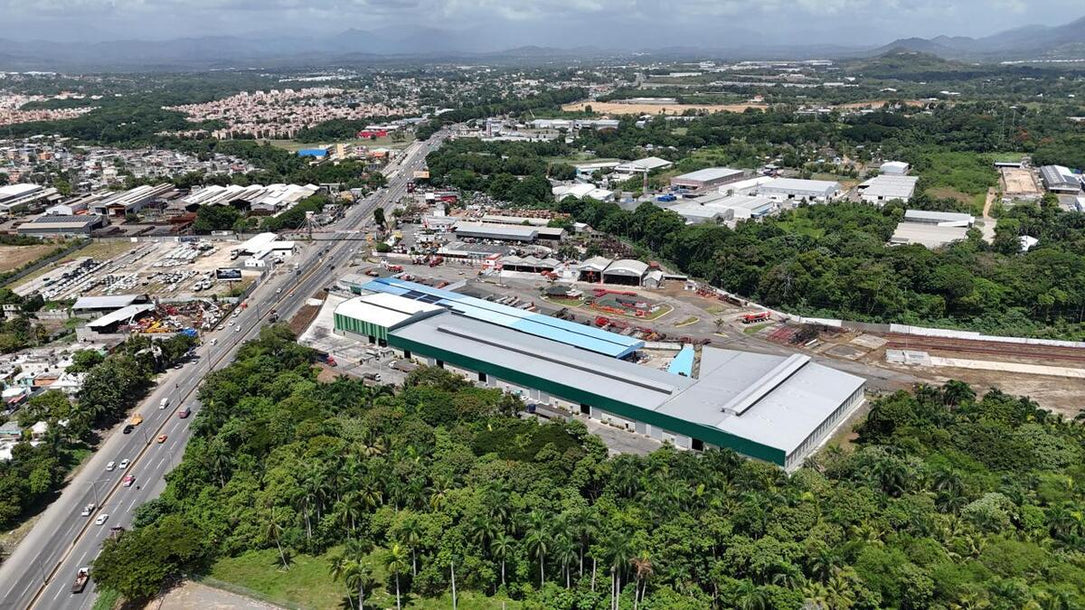 Nave industrial alquiler Aut. Duarte KM 18 Santo Domingo Oeste