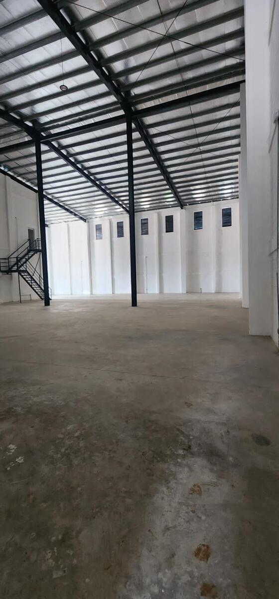 Nave industrial alquiler KM 22 Duarte Santo Domingo Oeste
